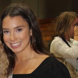 Meet your Posher, Adelece